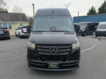 Picture of 2025 Mercedes-Benz Sprinter Limo & Party Bus