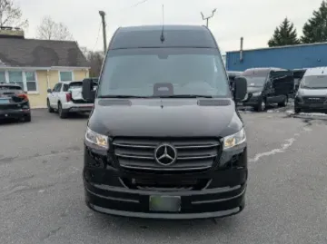 Picture of 2025 Mercedes-Benz Sprinter Limo & Party Bus