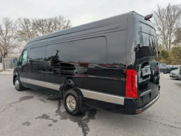 Picture of 2025 Mercedes-Benz Sprinter Limo & Party Bus