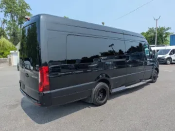 Picture of 2021 Mercedes-Benz 3500 170 Ext Lge Jet Sprinter Limo & Party Bus