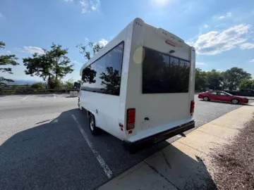 Picture of 2018 Ford E-450 Shuttle Bus