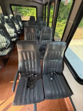 Picture of 2018 Ford E-450 Shuttle Bus