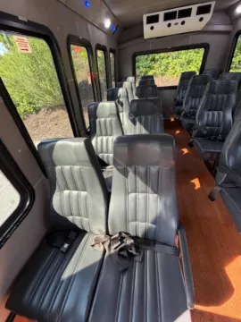 Picture of 2018 Ford E-450 Shuttle Bus