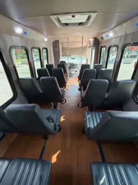 Picture of 2018 Ford E-450 Shuttle Bus