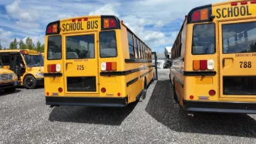 Picture of 30 Matching 72 Passenger Thomas Cummins Diesel