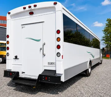 Picture of 2017 Ford F650 Glaval 37P