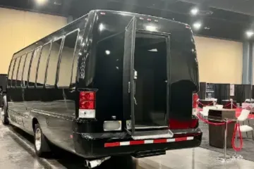 Picture of 2015 F-550 Diesel 29P Krystal