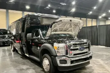 Picture of 2015 F-550 Diesel 29P Krystal