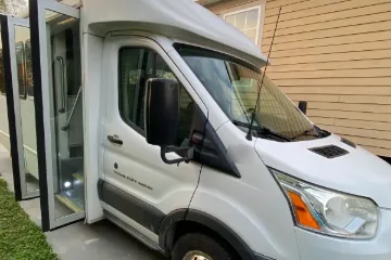 Picture of 2016 Ford T-350HD Starcraft 13P Luxury