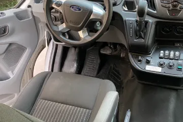 Picture of 2016 Ford T-350HD Starcraft 13P Luxury