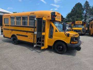 Picture of 2017 Chevrolet Minotour 21P ADA
