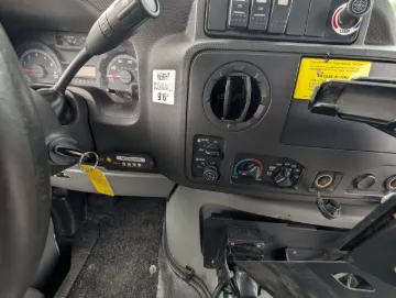 Picture of 2016 FORD E-350 12P Non CDL 