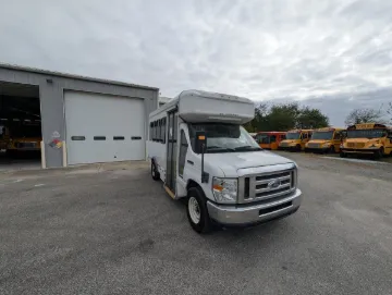 Picture of 2016 FORD E-350 12P Non CDL 