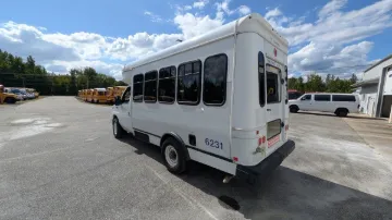 Picture of 2016 Ford E350 12P Non-CDL 