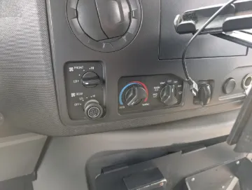 Picture of 2016 Ford E350 Non-CDL 12P
