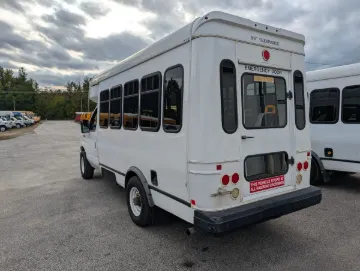 Picture of 2016 Ford E350 Non-CDL 12P