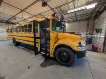 Picture of 2018 International CE 77P