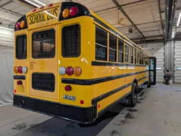 Picture of 2018 International CE 77P
