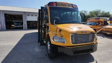 Picture of 2018 THOMAS C2 72P