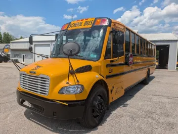 Picture of 2016 Thomas C2 Saf-T-Liner 72P 
