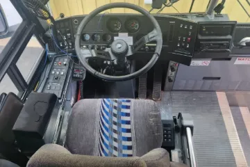 Picture of 1996 MCI 102D 47P 