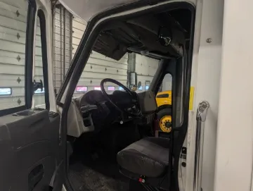 Picture of 2013 International 40P ADA Shuttle