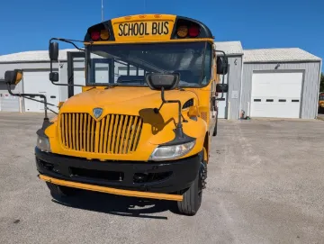 Picture of 2016 International CE 72P