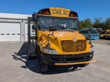 Picture of 2016 International CE 72P