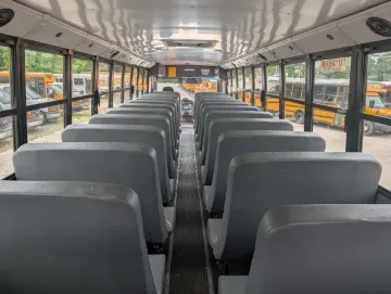 Picture of 2015 Thomas C2 Saf-T-Liner 72P 