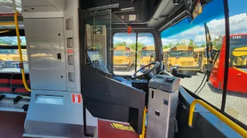 Picture of 2014 New Flyer XDE40 Hybrid Transit Bus