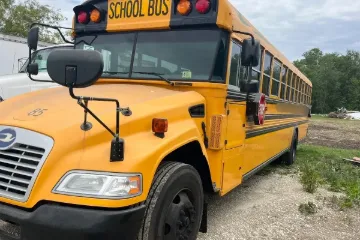 Picture of 2018 Blue Bird Vision 71P Propane
