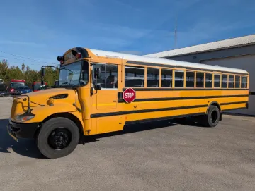 Picture of 2015 International CE 72P