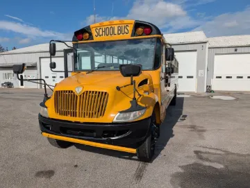 Picture of 2015 International CE 72P
