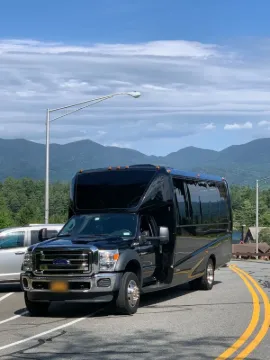 Picture of 2017 Ford F-450 Grech GM28