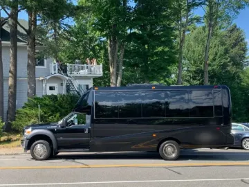 Picture of 2017 Ford F-450 Grech GM28