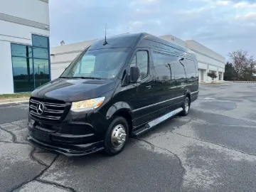 Picture of 2025 Mercedes-Benz Sprinter TWR 14 Passenger LIMO
