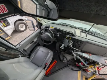 Picture of 2016 Ford E-350 Shuttle 12P