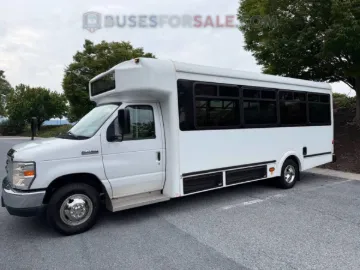Picture of 2016 Ford E-450 Shuttle Bus ADA
