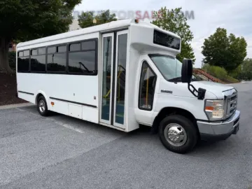 Picture of 2016 Ford E-450 Shuttle Bus ADA