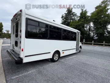 Picture of 2016 Ford E-450 Shuttle Bus ADA