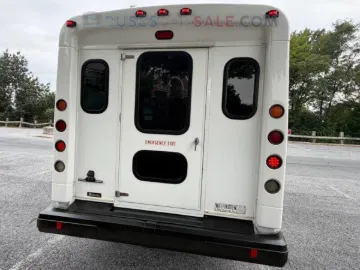 Picture of 2016 Ford E-450 Shuttle Bus ADA