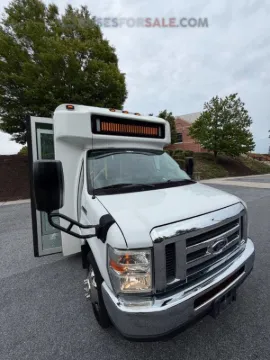 Picture of 2016 Ford E-450 Shuttle Bus ADA