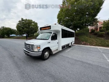 Picture of 2016 Ford E-450 Shuttle Bus ADA
