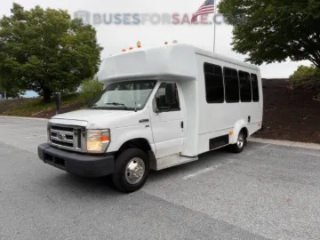 Picture of 2014 Ford E-350 Shuttle Bus ADA
