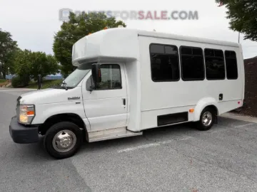 Picture of 2014 Ford E-350 Shuttle Bus ADA