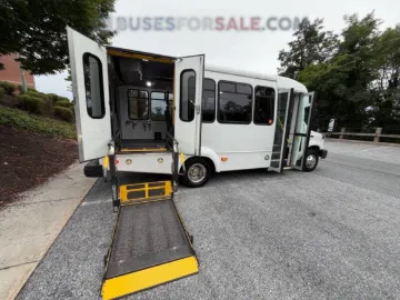 Picture of 2014 Ford E-350 Shuttle Bus ADA