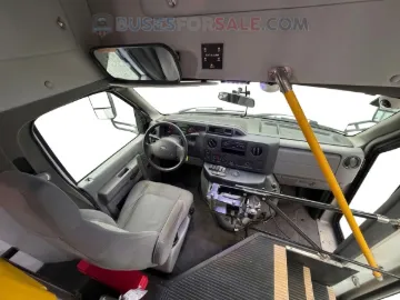 Picture of 2014 Ford E-350 Shuttle Bus ADA