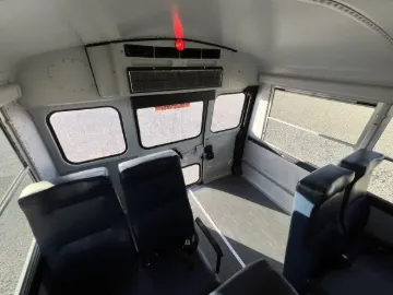Picture of 2016 Thomas Built Buses Minotour 