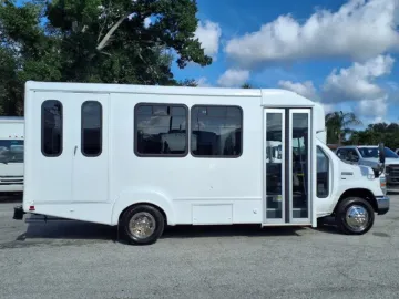 Picture of 2016 Ford E350 Shuttle Bus