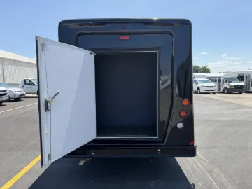 Picture of 2019 Ford Eldorado E450 Shuttle Bus